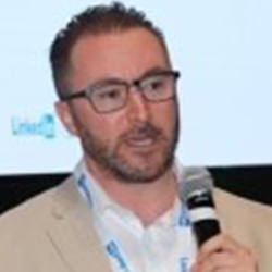 Tom Newbert Tom Newman - SHRM MENA Conference